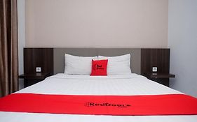 Reddoorz Apartment Near Exit Toll Colomadu